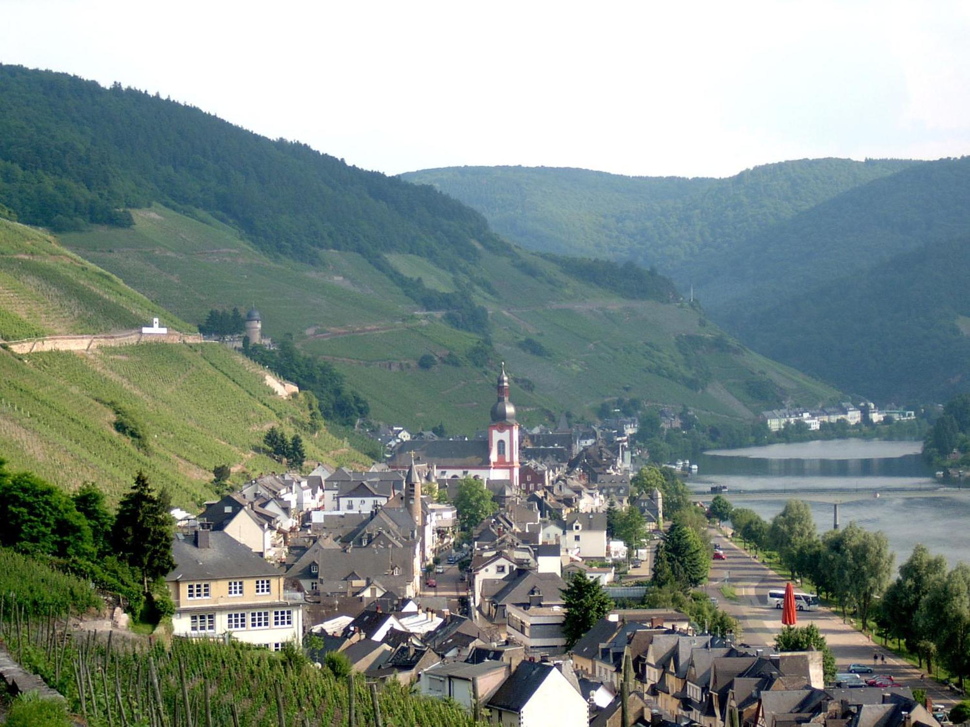 Hotel Ratskeller Zell an der Mosel Dış mekan fotoğraf