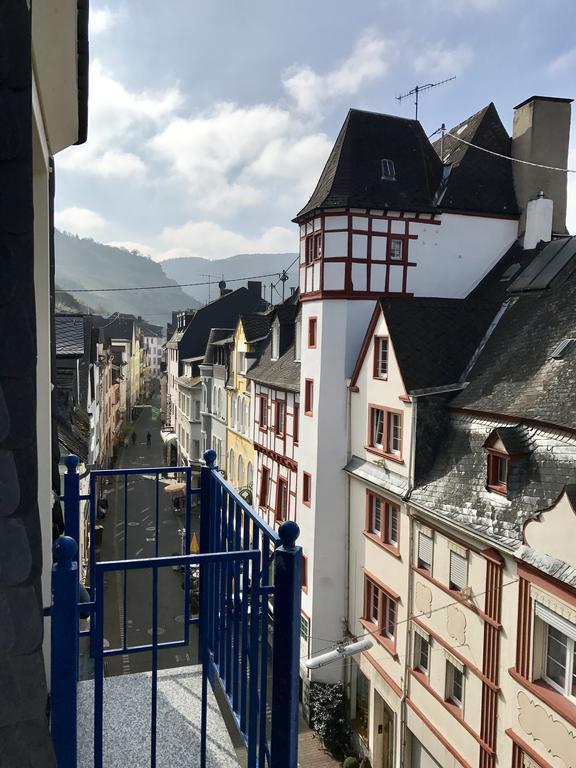 Hotel Ratskeller Zell an der Mosel Dış mekan fotoğraf
