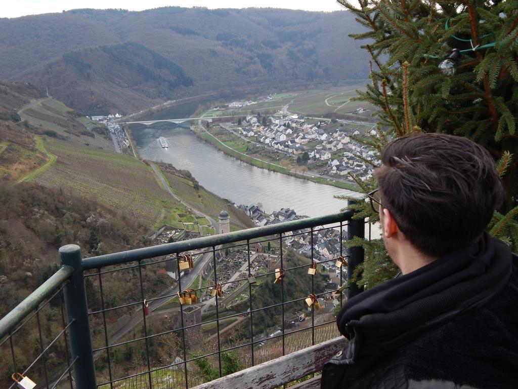 Hotel Ratskeller Zell an der Mosel Dış mekan fotoğraf